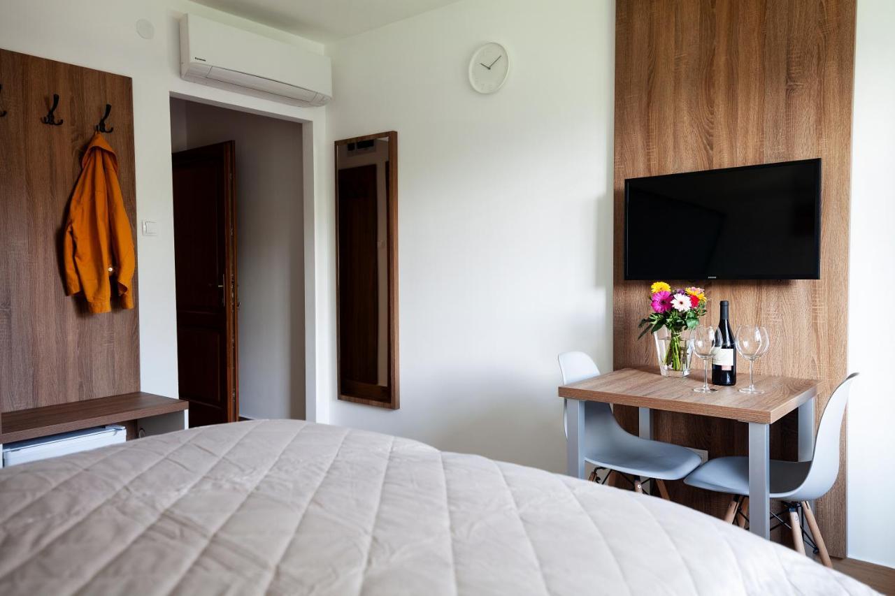 Hvt Comfort Apartments Mezokovesd Ngoại thất bức ảnh