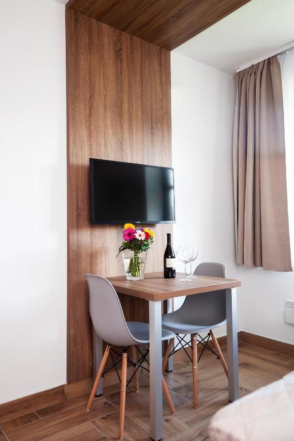 Hvt Comfort Apartments Mezokovesd Ngoại thất bức ảnh
