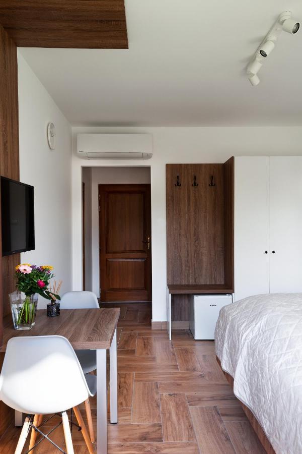 Hvt Comfort Apartments Mezokovesd Ngoại thất bức ảnh