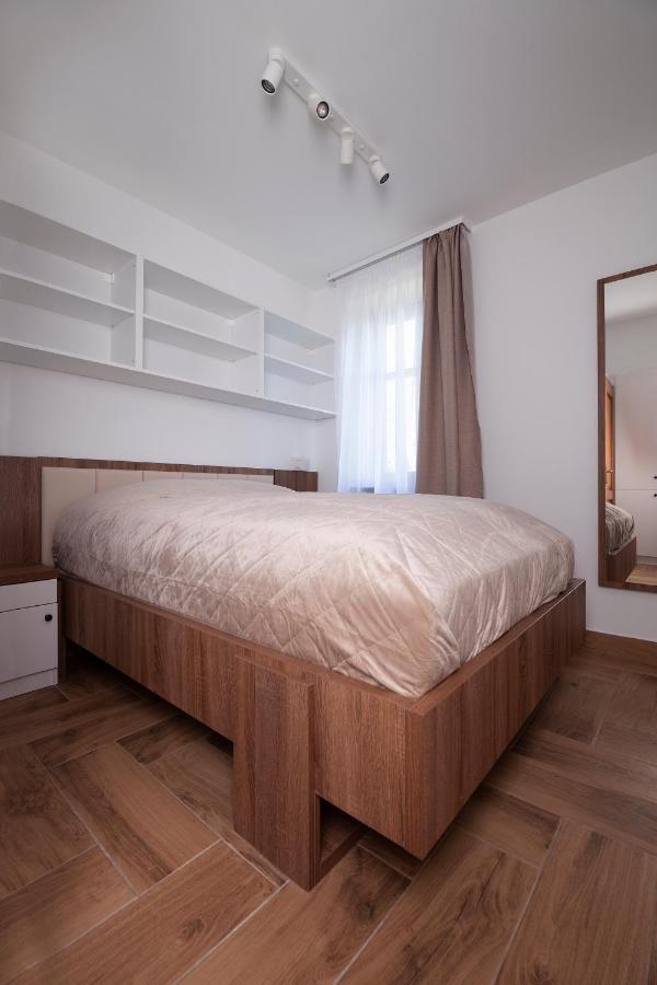 Hvt Comfort Apartments Mezokovesd Ngoại thất bức ảnh