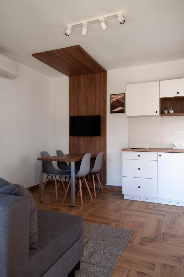 Hvt Comfort Apartments Mezokovesd Ngoại thất bức ảnh