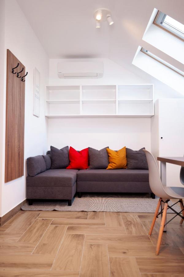 Hvt Comfort Apartments Mezokovesd Ngoại thất bức ảnh