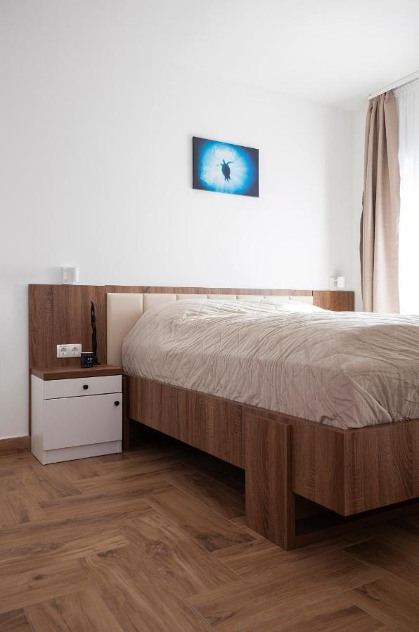 Hvt Comfort Apartments Mezokovesd Ngoại thất bức ảnh