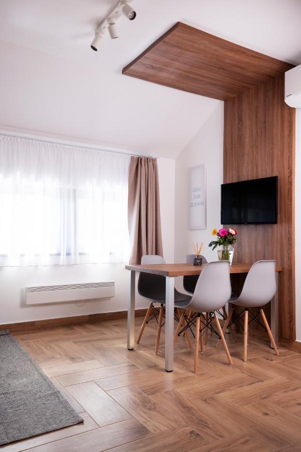 Hvt Comfort Apartments Mezokovesd Ngoại thất bức ảnh