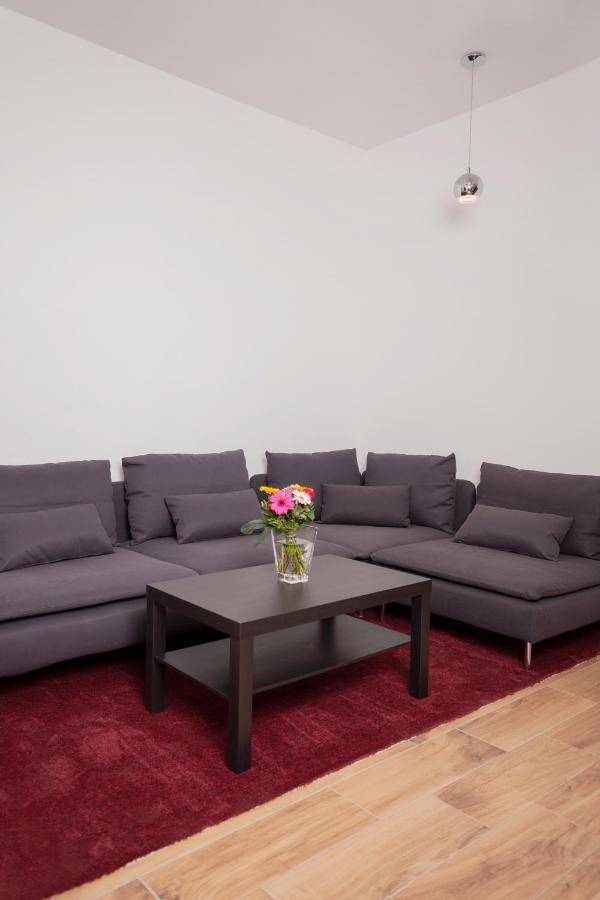 Hvt Comfort Apartments Mezokovesd Ngoại thất bức ảnh
